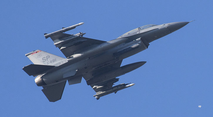 fighter jet