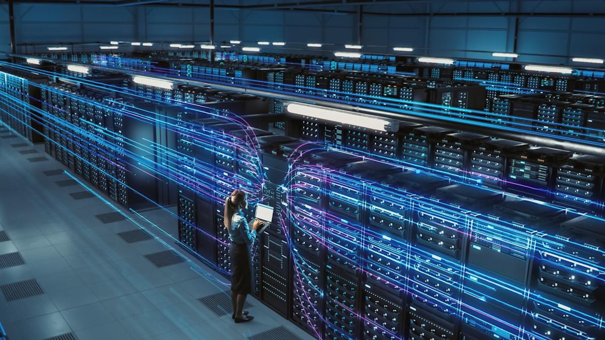 This Analyst Warns CoreWeave Could Plunge 70% From Here