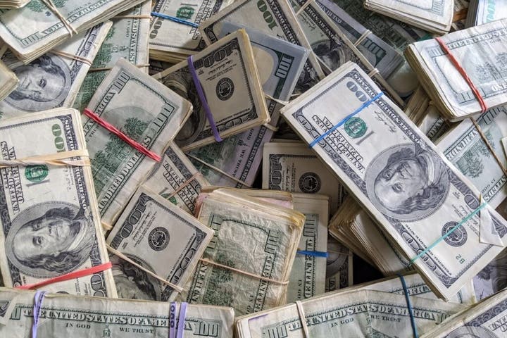 Does Your Income Make You Rich? Here's The Earnings That Put You in the Top 10%, 5%, and Elite 1% of Households